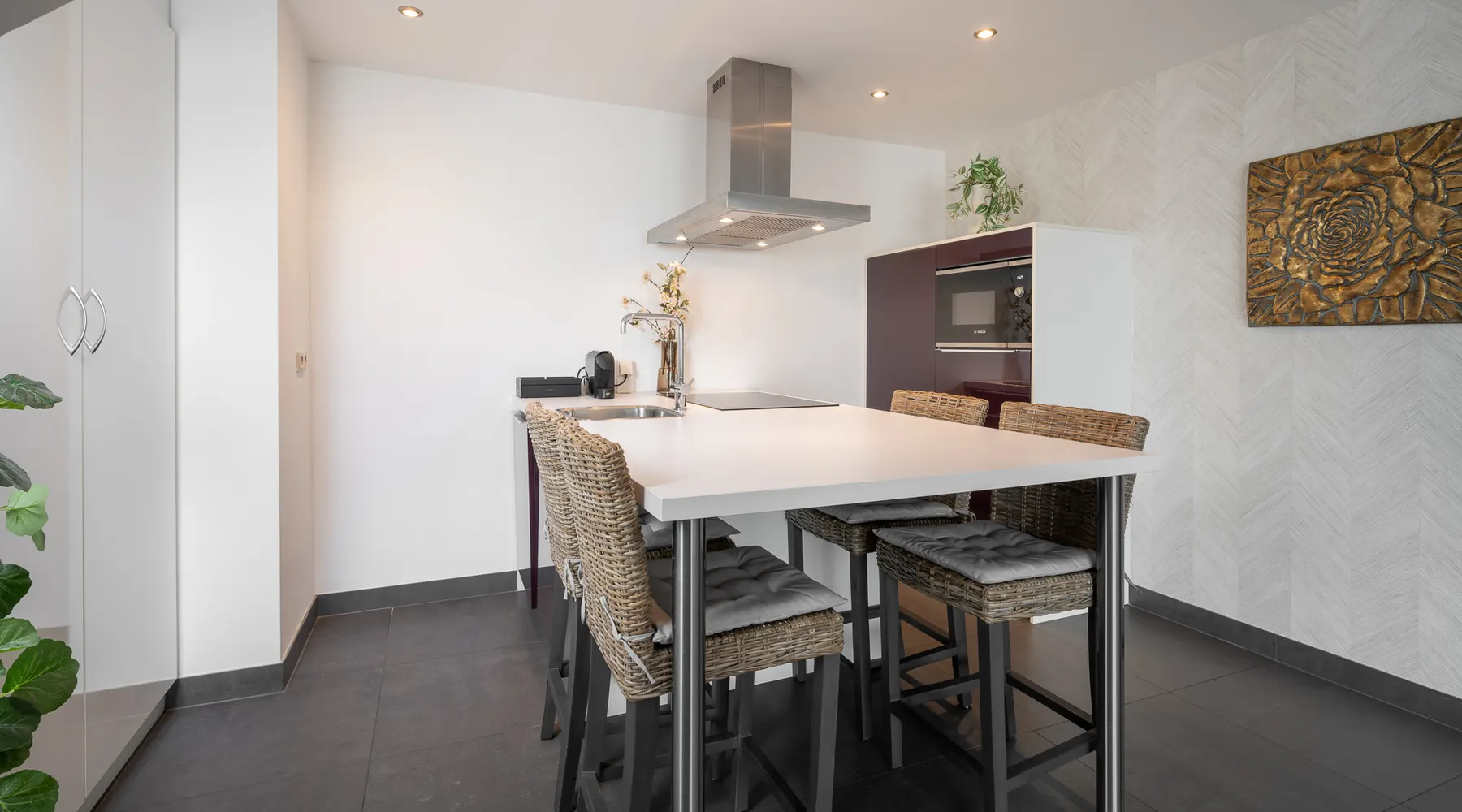 Kitchen luxury suite
