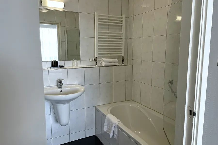 Standaardkamer badkamer
