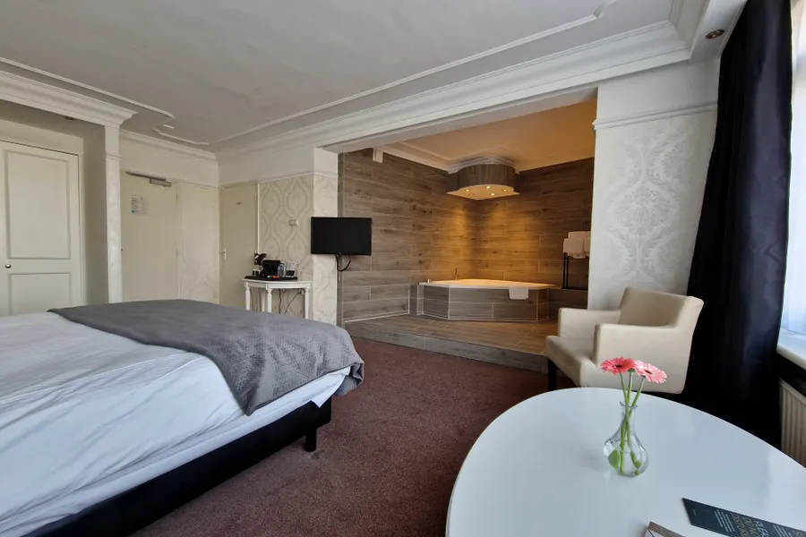 Suite Mookerheide