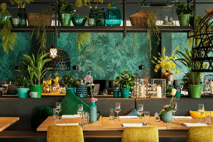 restaurant