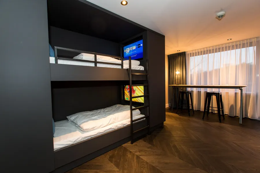 Comfort kamer hotel van der valk stein urmond vakantie badkamer suite familie