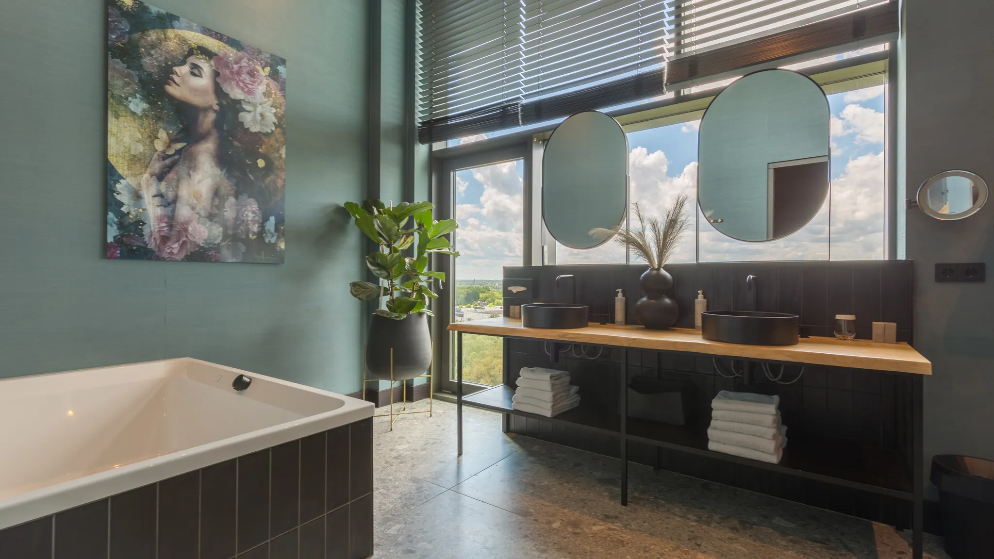 Whirlpool Penthouse Vita