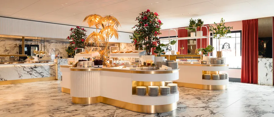 Grand Buffet De Cerise