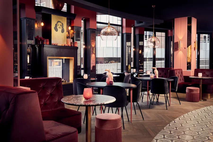 Cerise Grand Café
