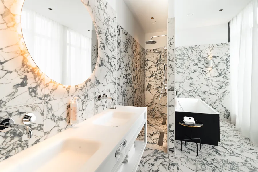 Penthouse Suite Badkamer