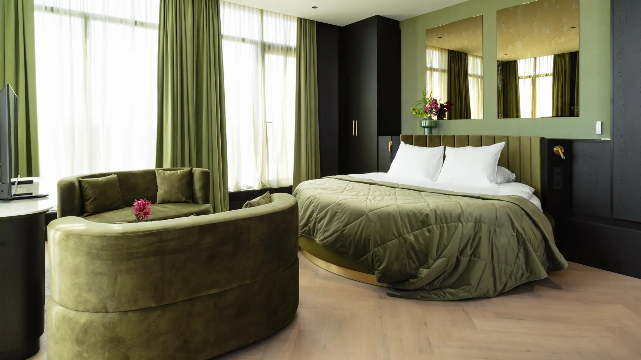 Penthouse Suite