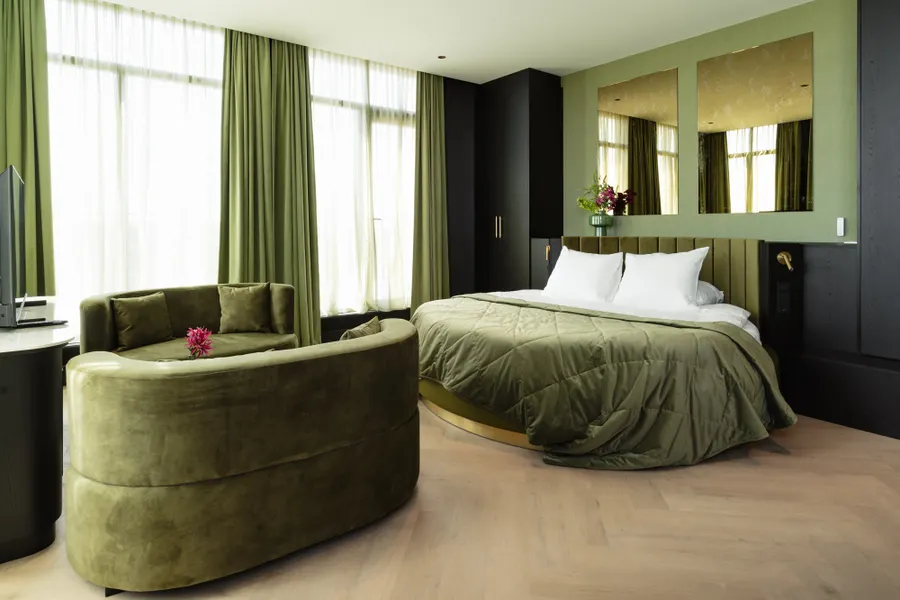 Penthouse Suite