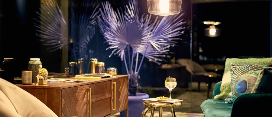 Superbox lounge