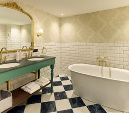 Royal Suite