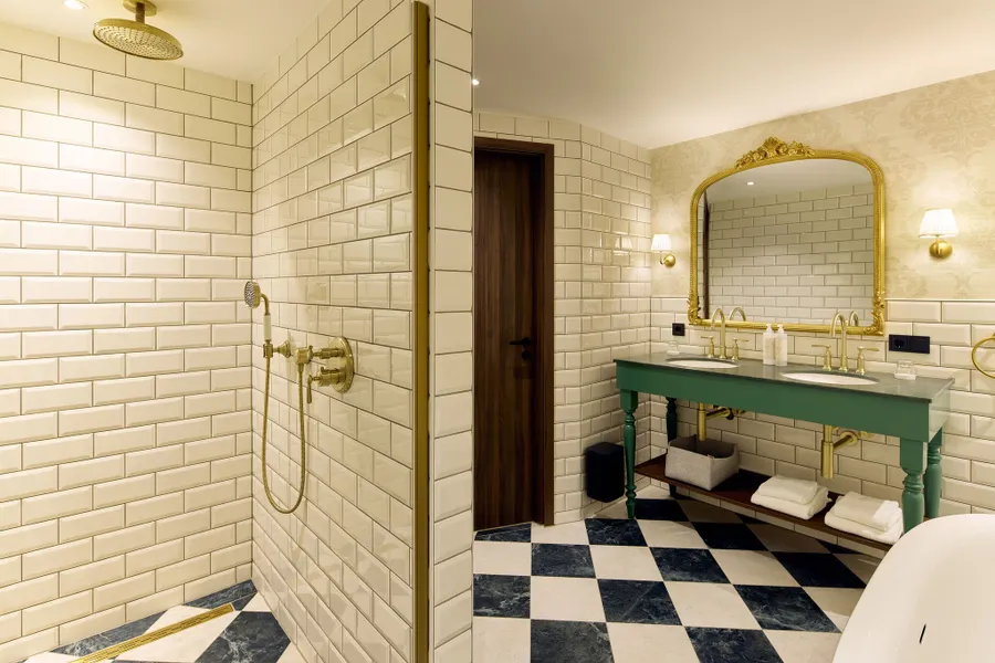 Royal Suite