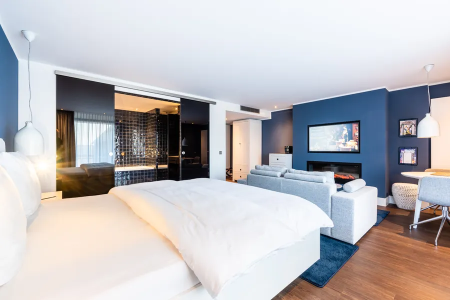 Junior Suite blue