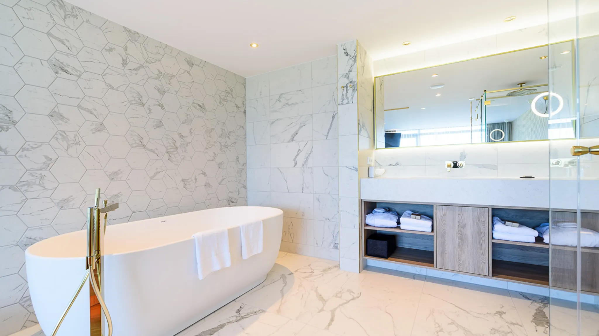 JuniorSuite Topaz
