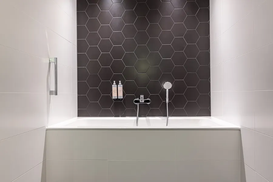 bathtub family room