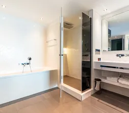 badkamersuite oranje
