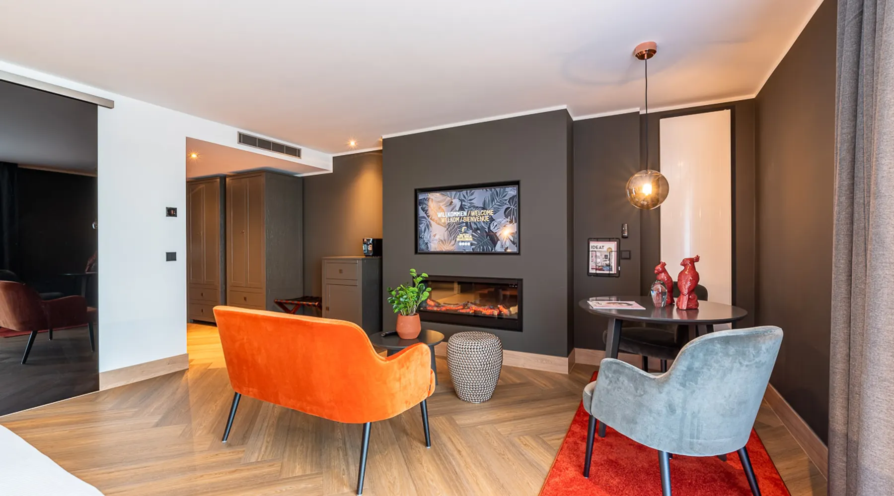 suite orange