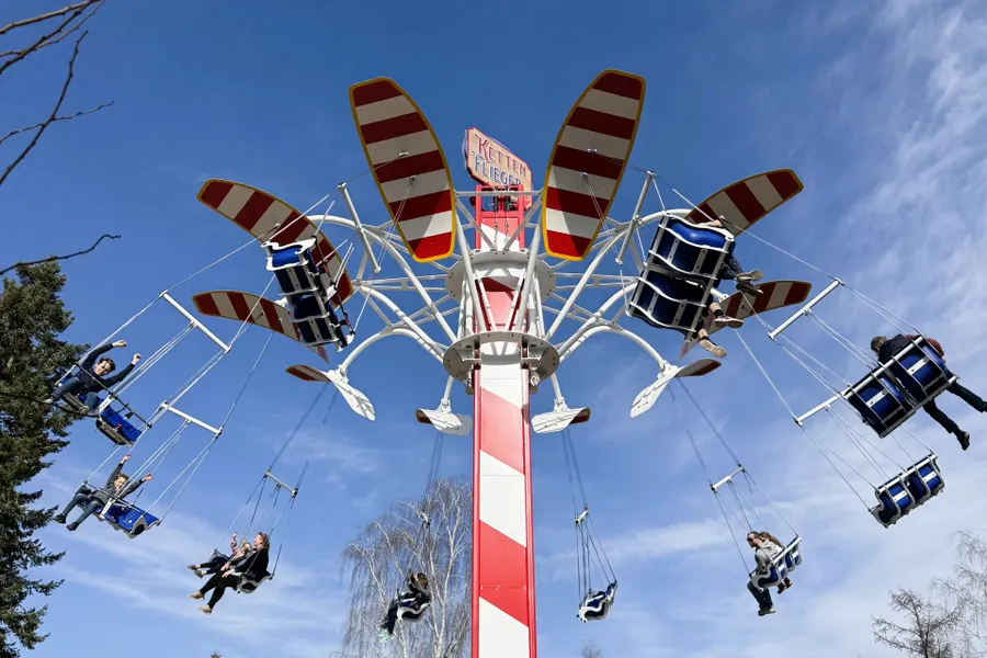 Rastiland Kettenflieger