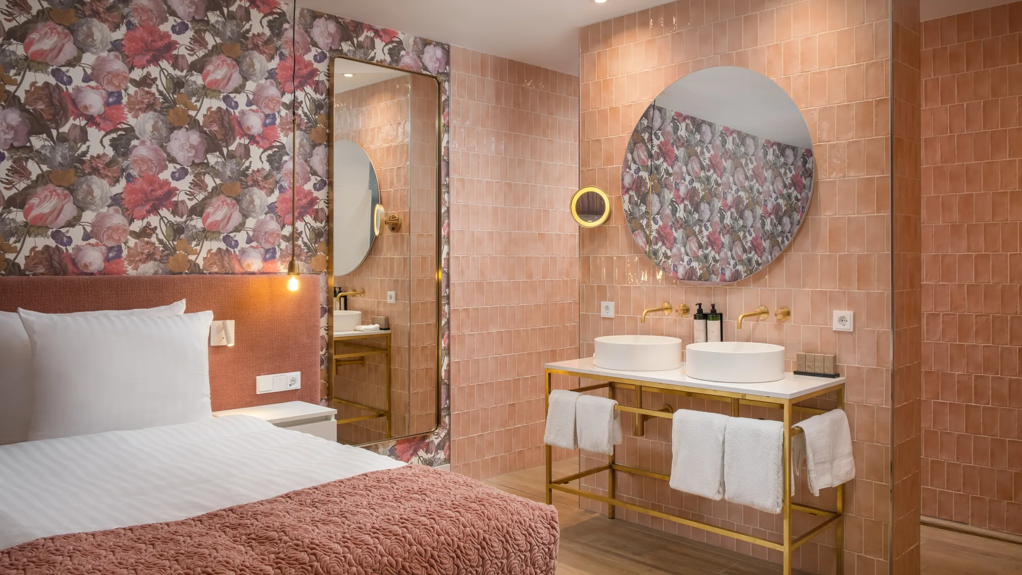Suite Rose