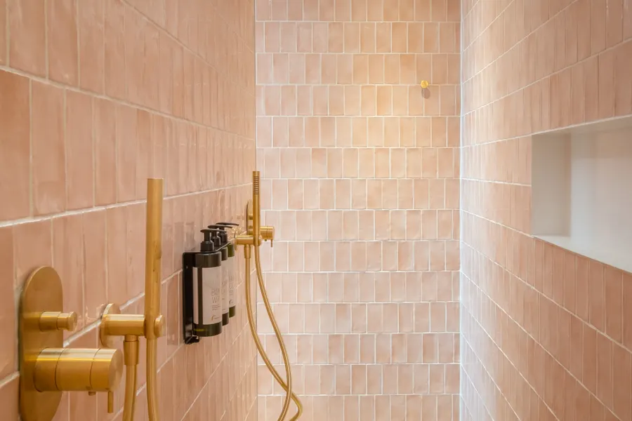 Suite Rose Dusche
