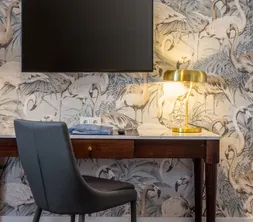 Deluxe