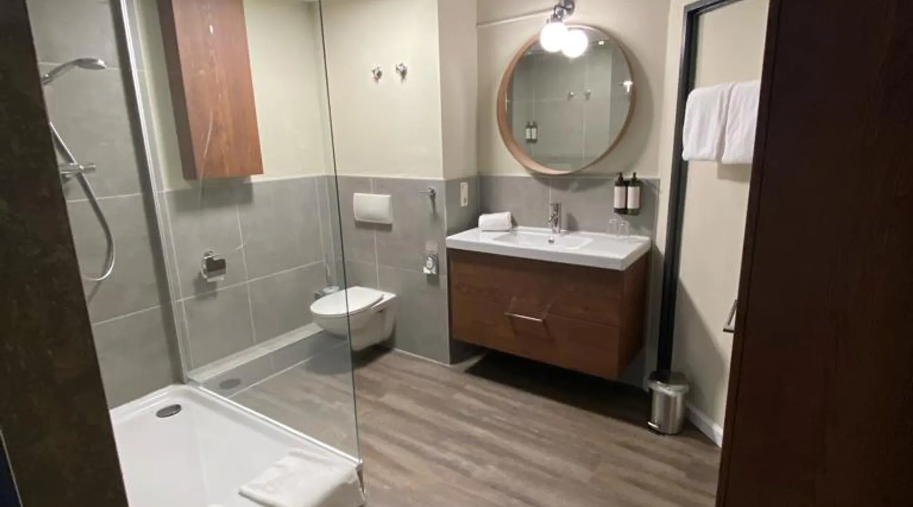 Badezimmer Suite