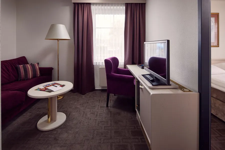 Junior Suite Schreibtisch