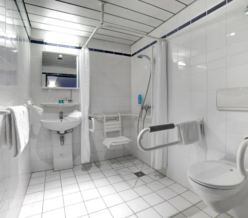 Standaard mindervaliden kamer badkamer