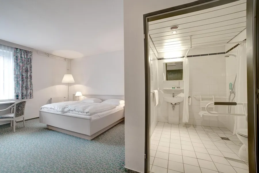 Standard behindertengerechtes Zimmer