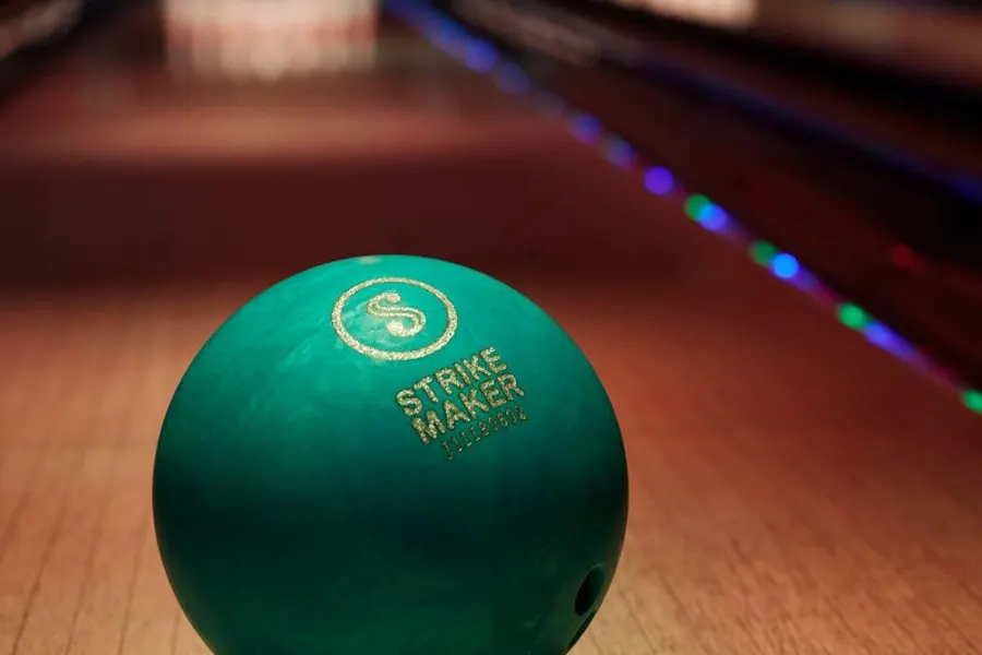 Bowling