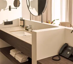 Junior Suite 6