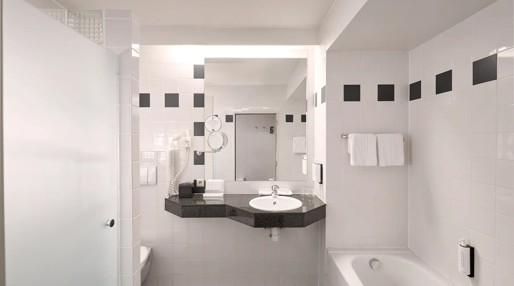 Chambre confort - salle de bain