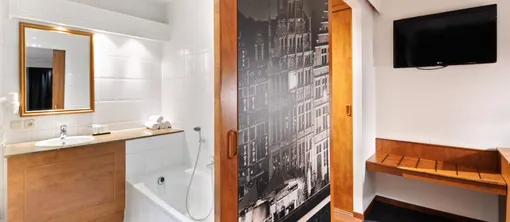 Bath room Comfort room Van der Valk Nazareth - Gent