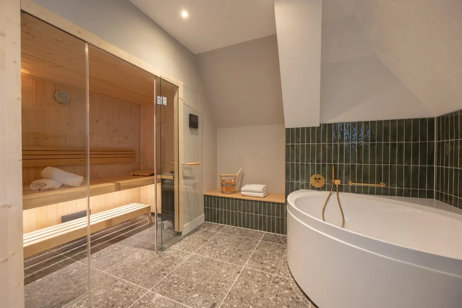 Suite with sauna