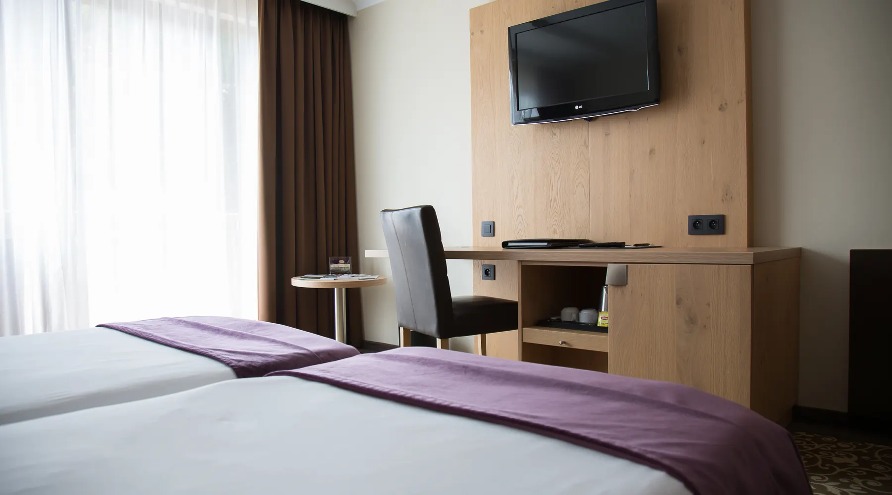 Superior twin room