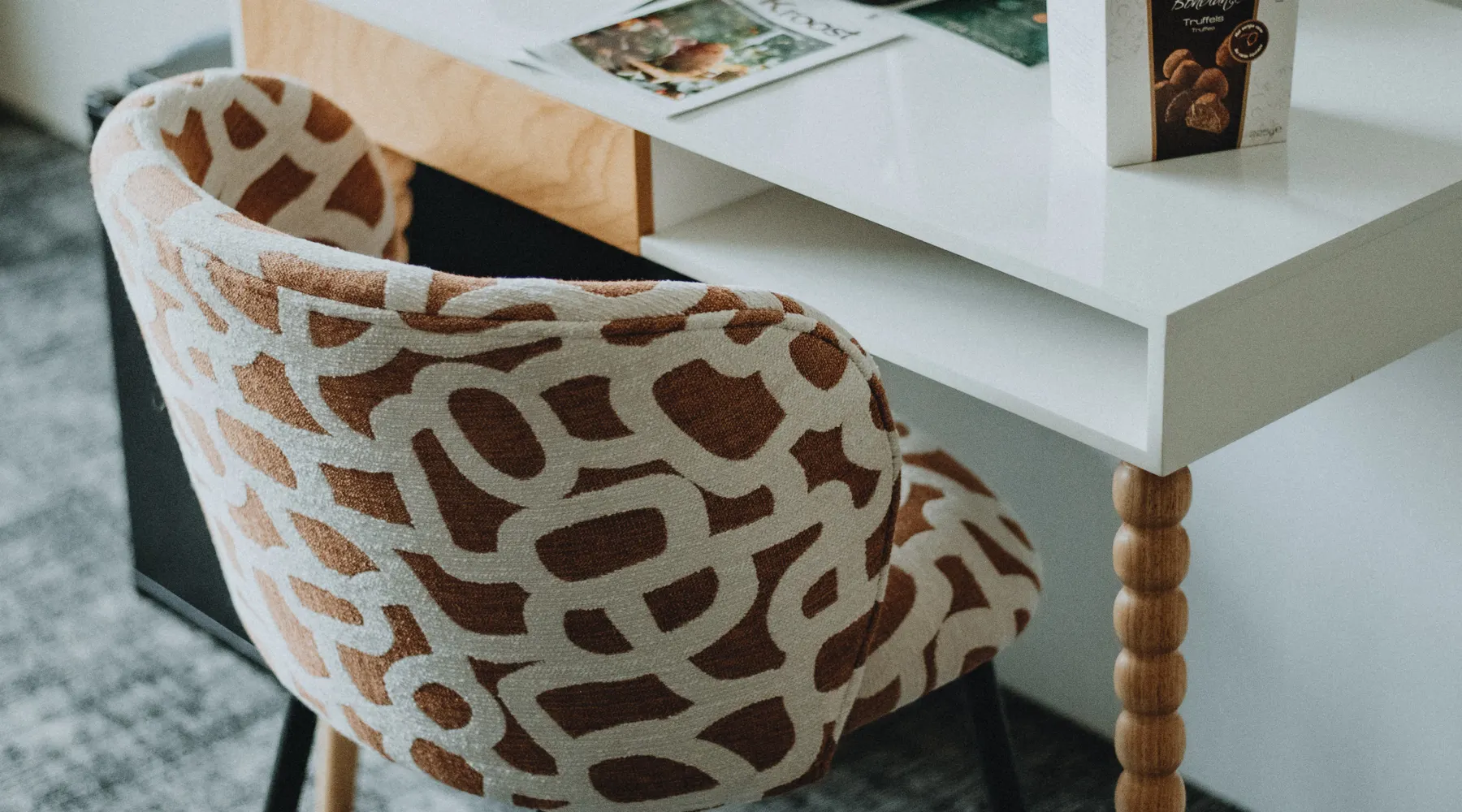 Desk, Mini Bar, Coffee, Tea, television
