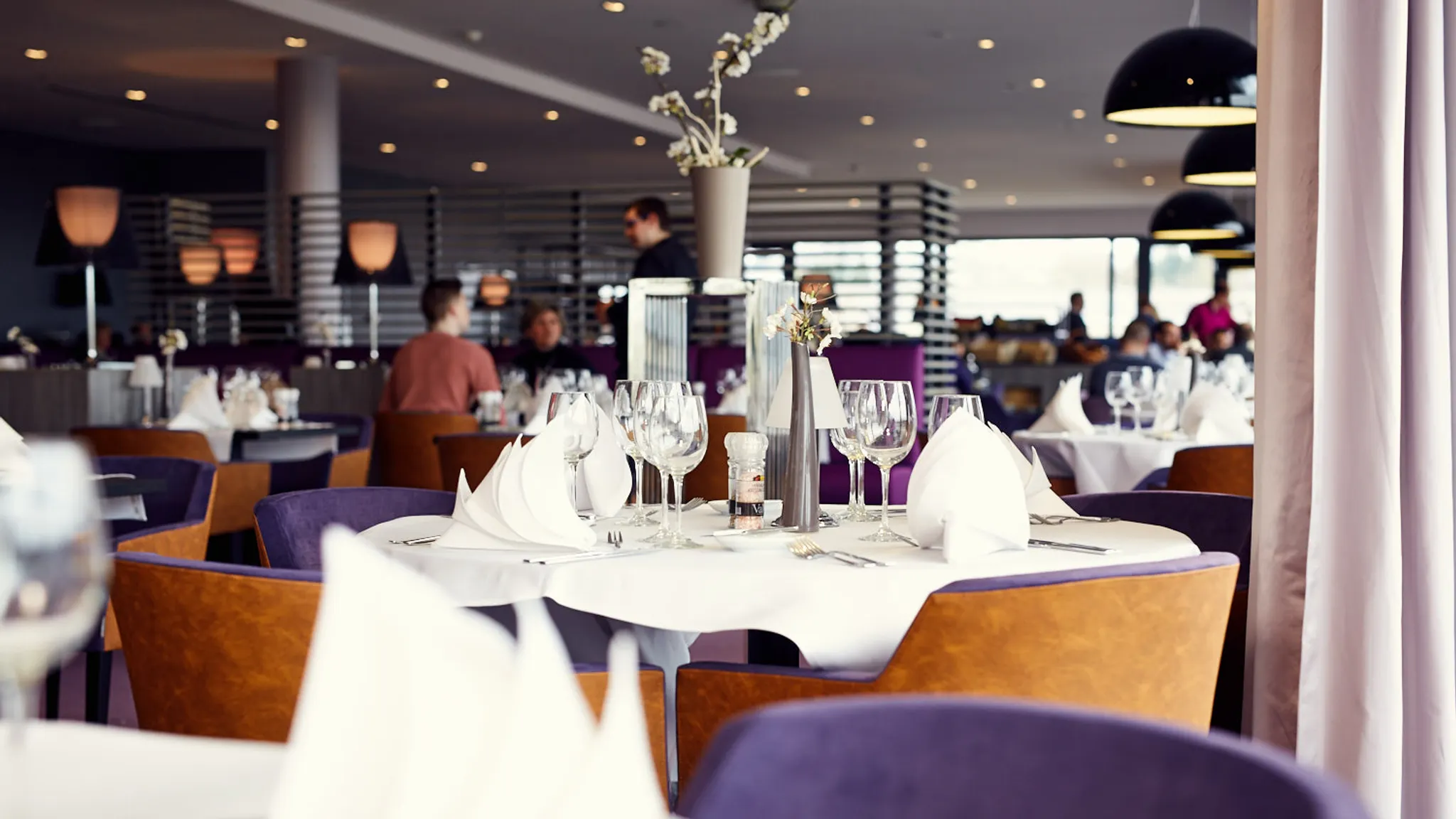 restaurant