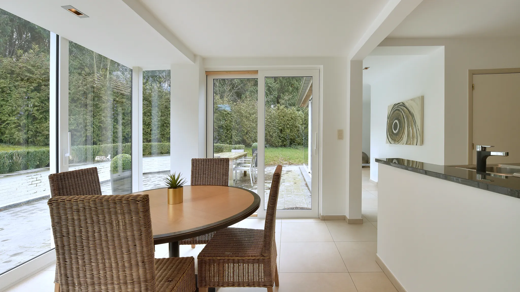 Dining room 2