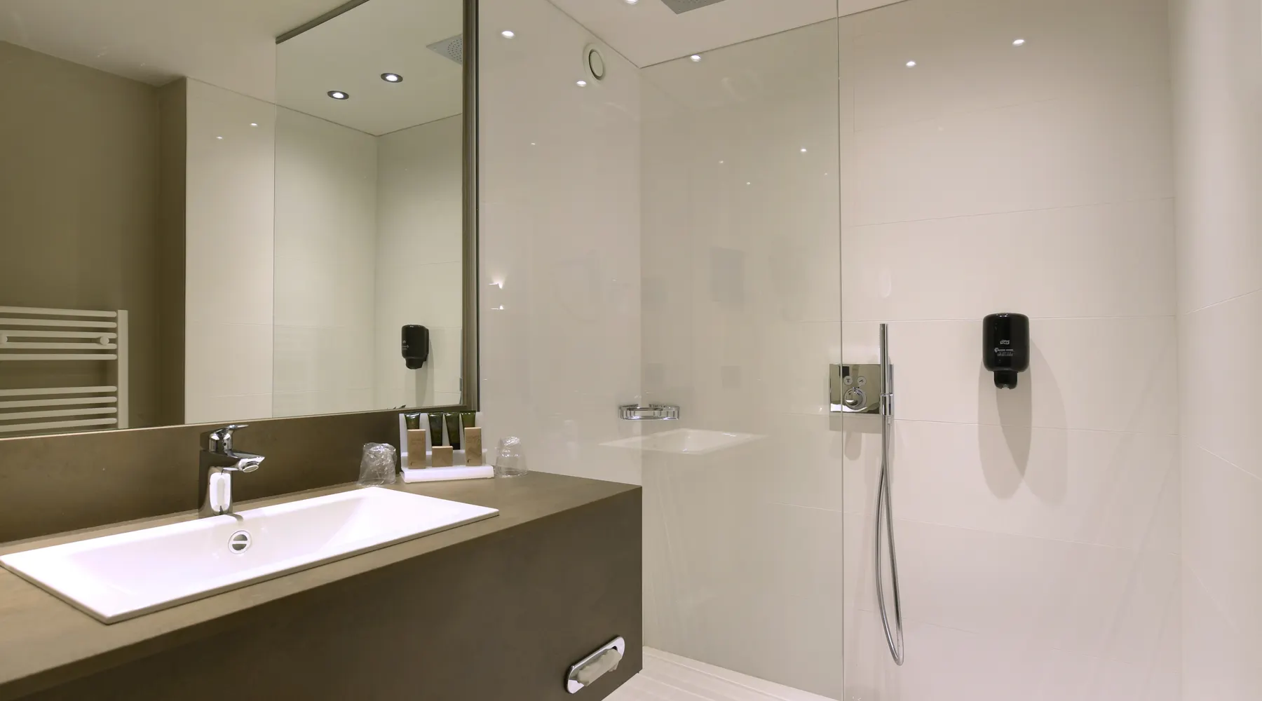 Chambre supérieure - douche