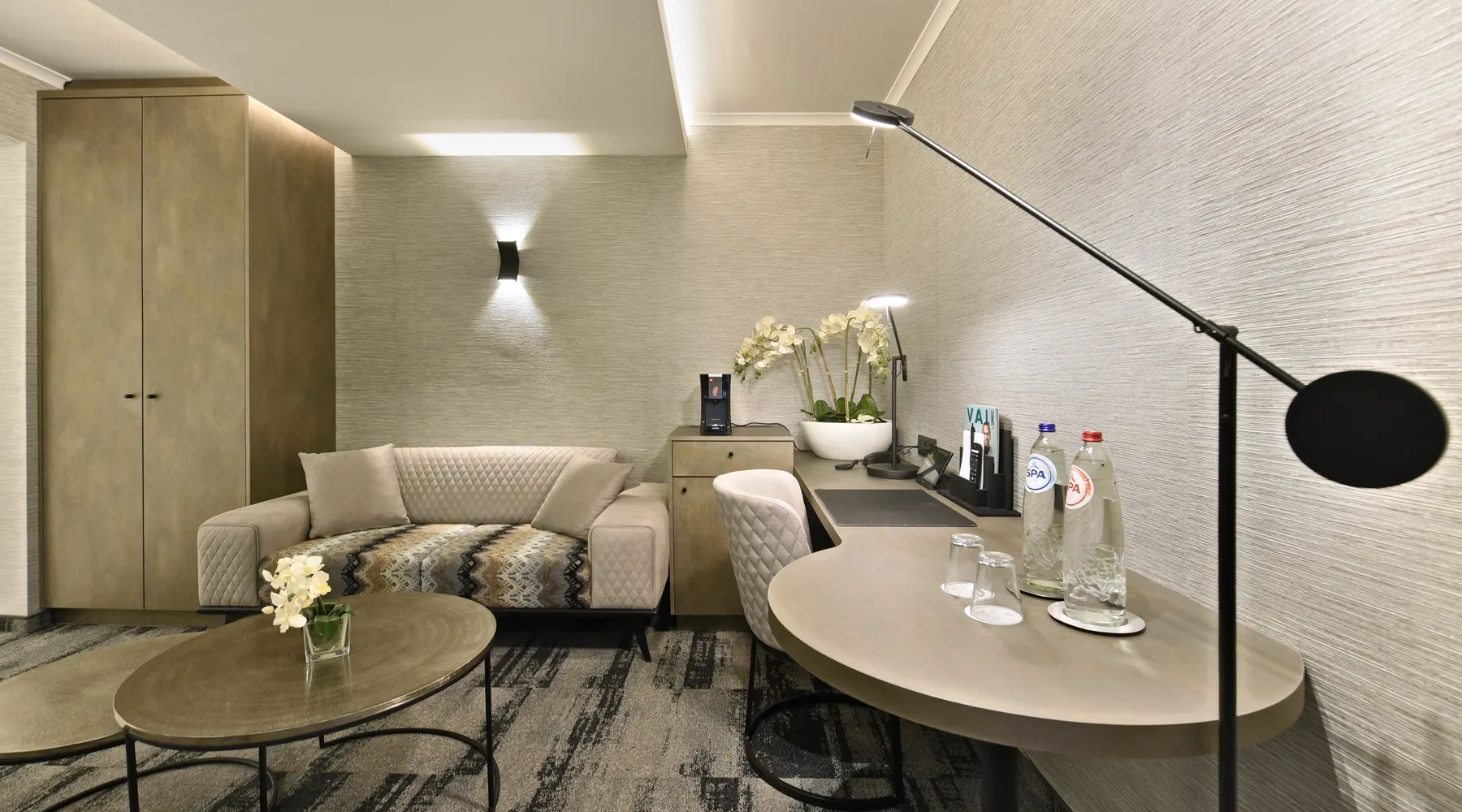 Suite Executive Salon et Bureau