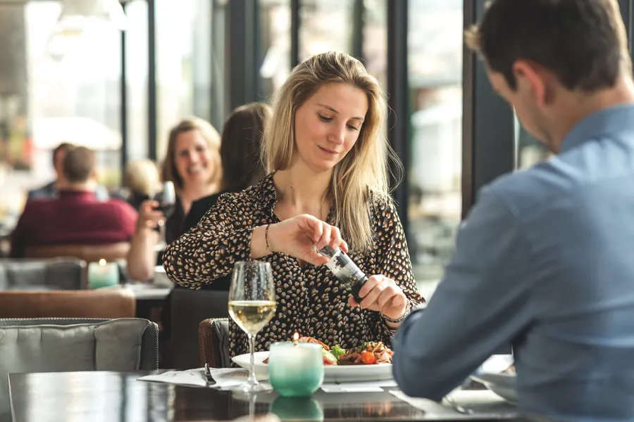 restaurant