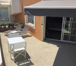 Harbour Royal Suite