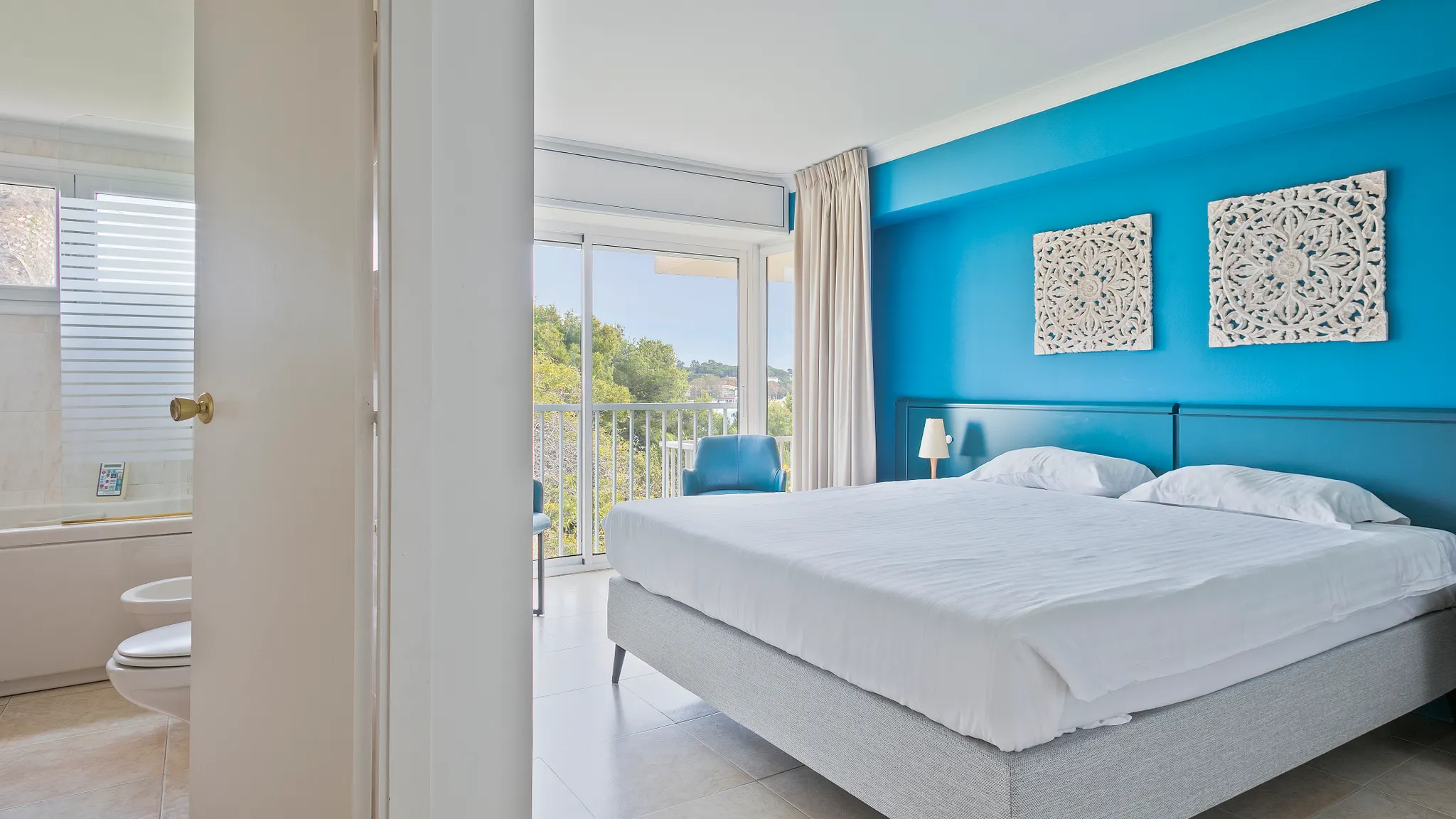 Bedroom ensuite