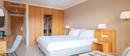 Habitación con terraza