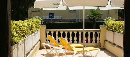 Terrasse - Van der Valk Hotel Barcarola