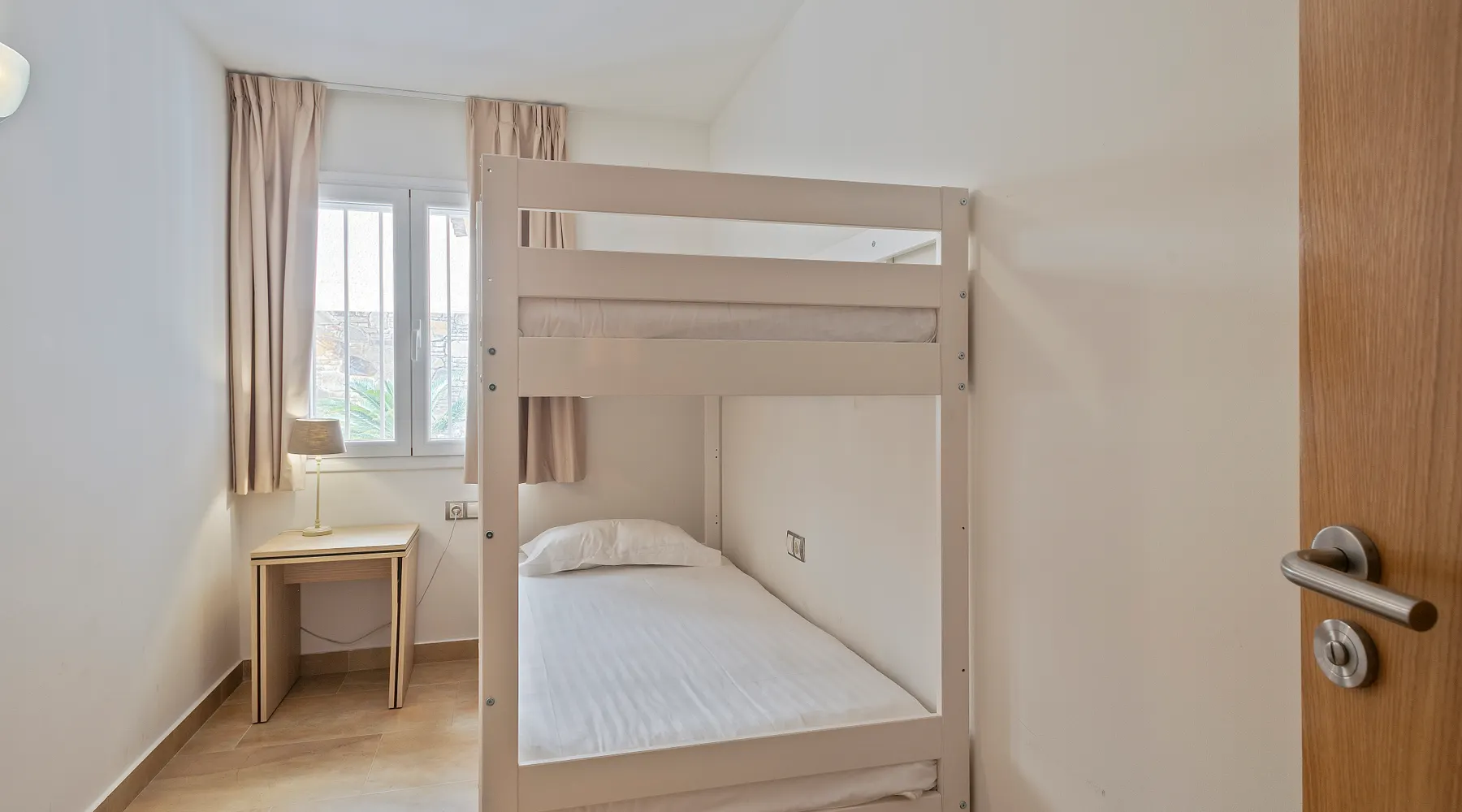 Chambre avec lits superposés