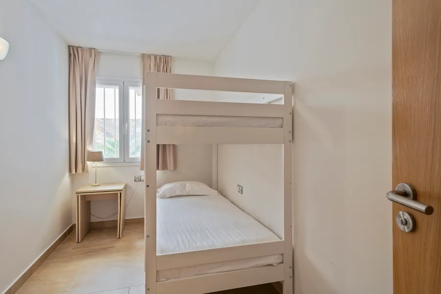 Chambre avec lits superposés