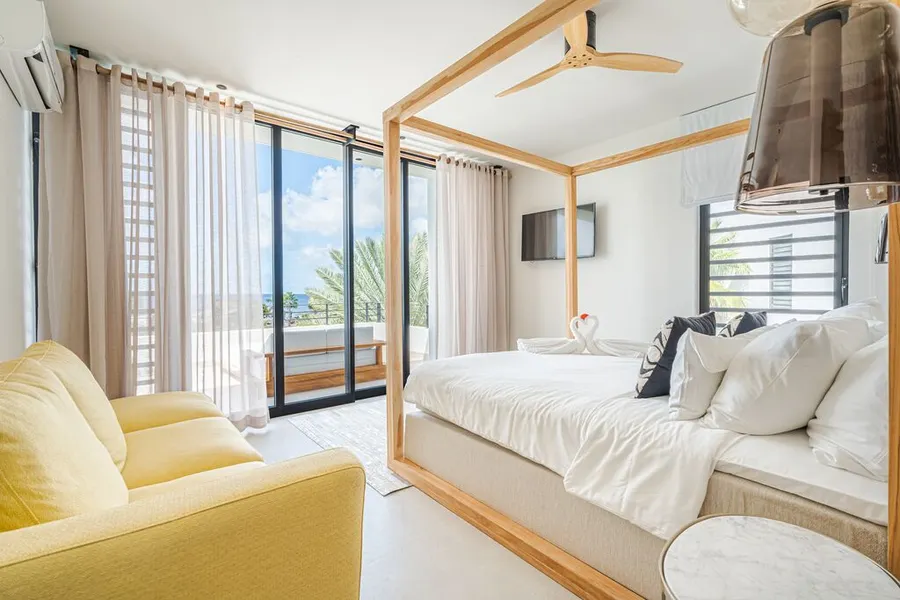 Luxe slaapkamer penthouse oceanfront