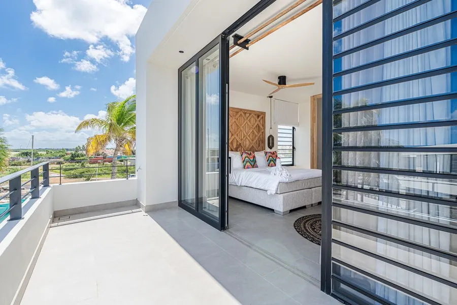 Ocean view penthouse oceanfront