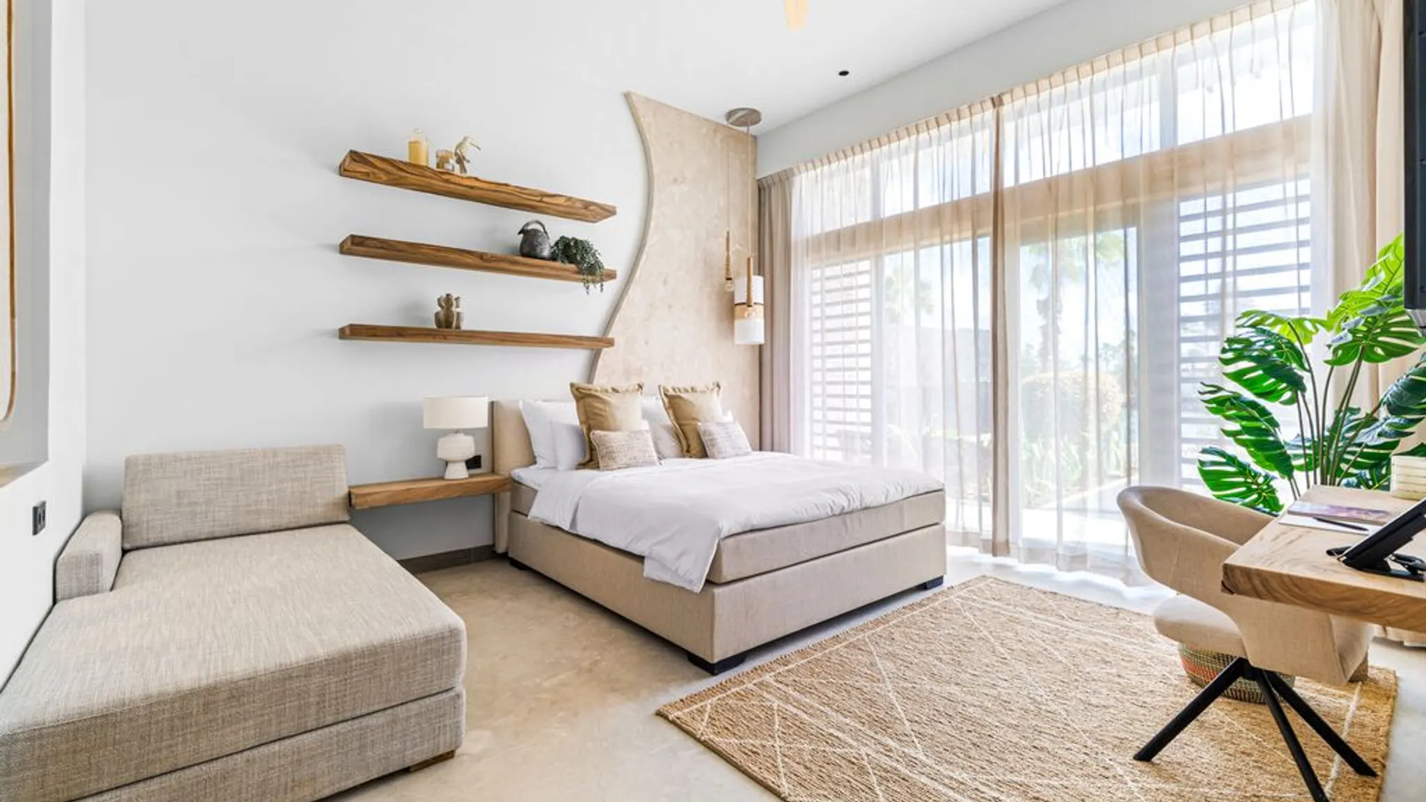 Deluxe Room Laguna